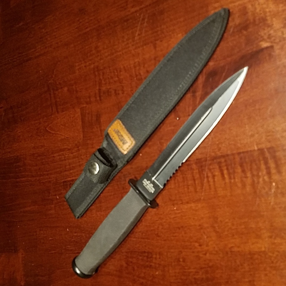 MTECH USA MT-225 Fixed Blade Knife 11.5-Inch Overall